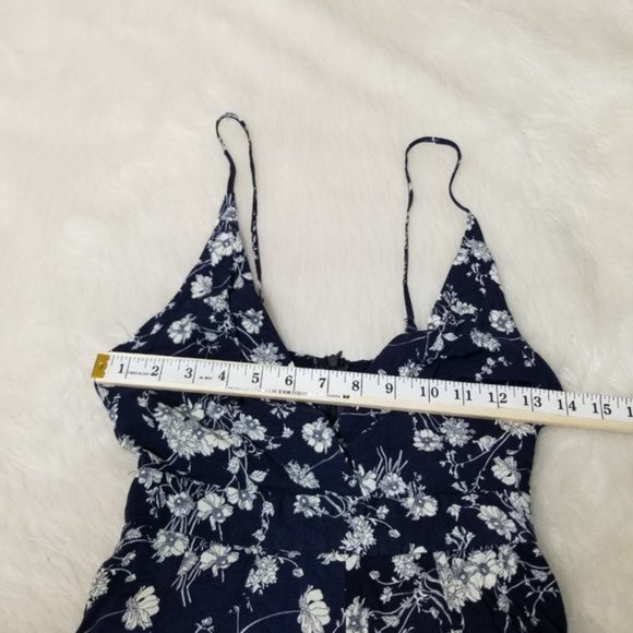 Showpo Down For The Night Navy Floral Playsuit - Picture 11 of 12